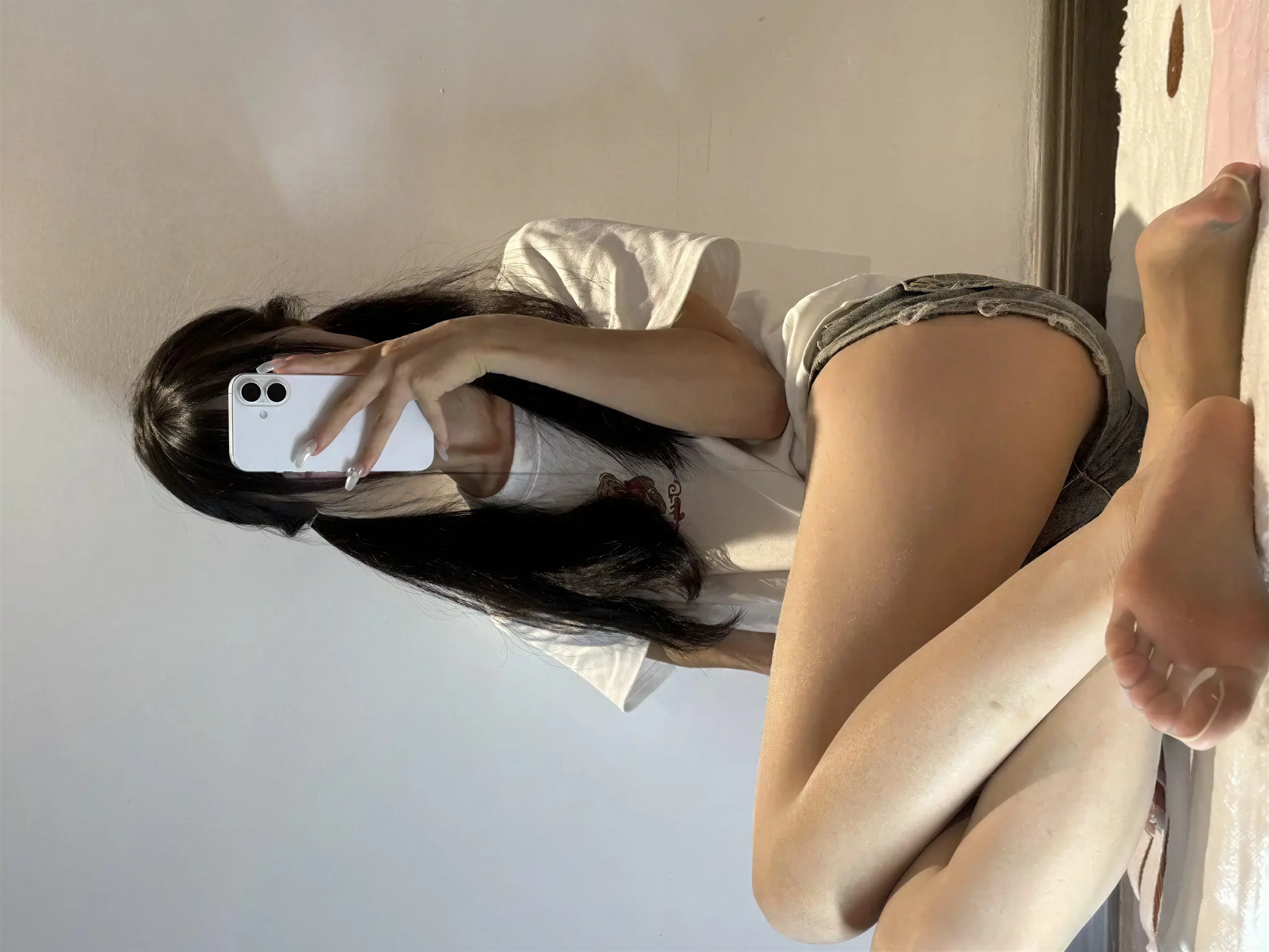 小甜酒子 – 谁敢吃 6P